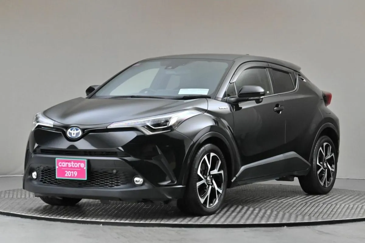 Toyota C-HR 1.8 HYBRID **HALF LEATHER**10"ANDROID - Image 3