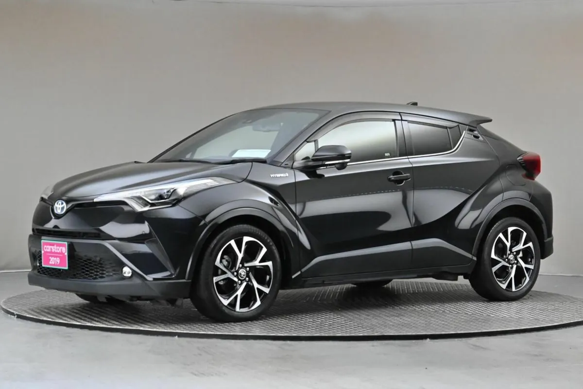 Toyota C-HR 1.8 HYBRID **HALF LEATHER**10"ANDROID - Image 4
