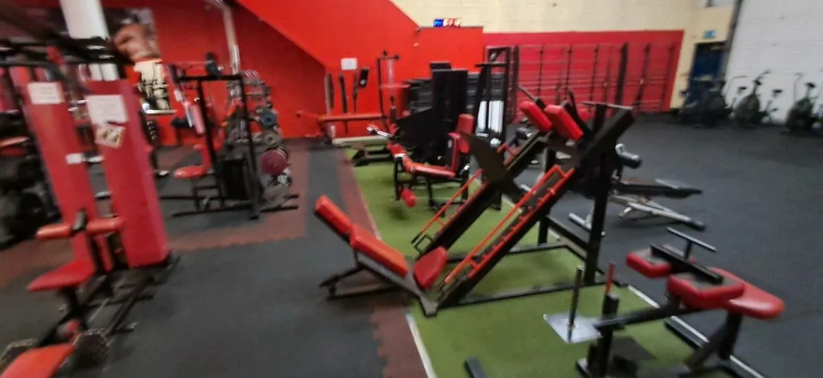Gym equipment - Image 3