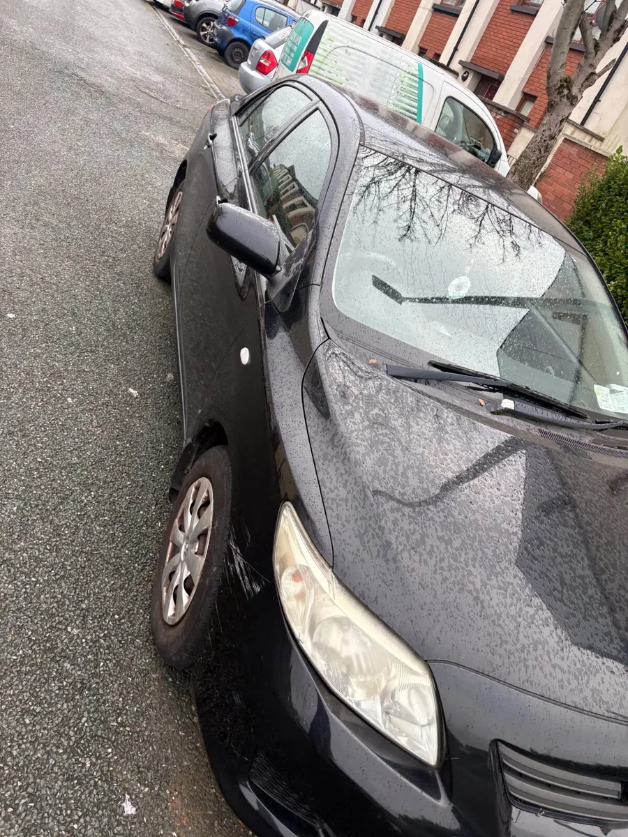 Toyota Corolla 2007 - Image 1