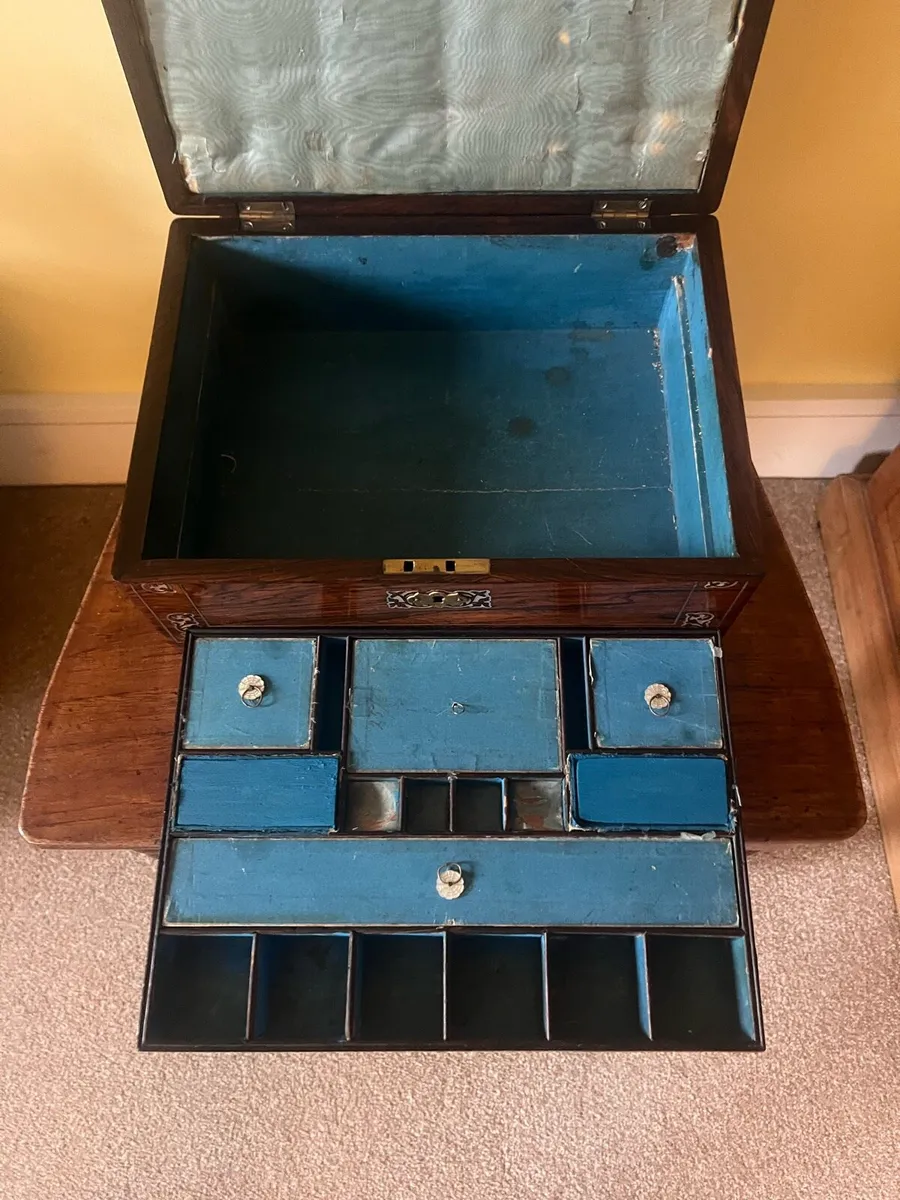 Antique Rosewood Mother of Pearl Sewing Box - Image 4