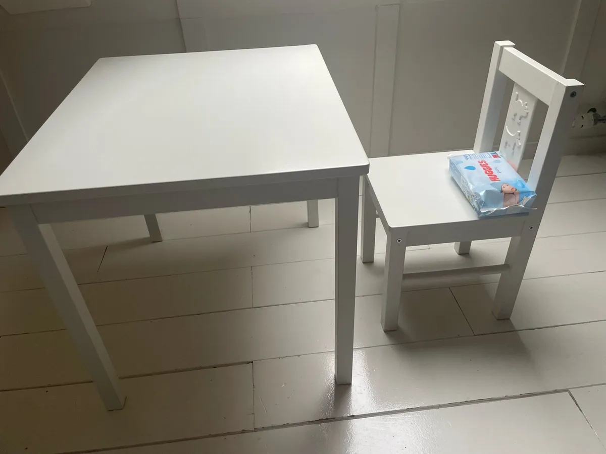 Children’s table/chair/stool with cushion set - Image 3