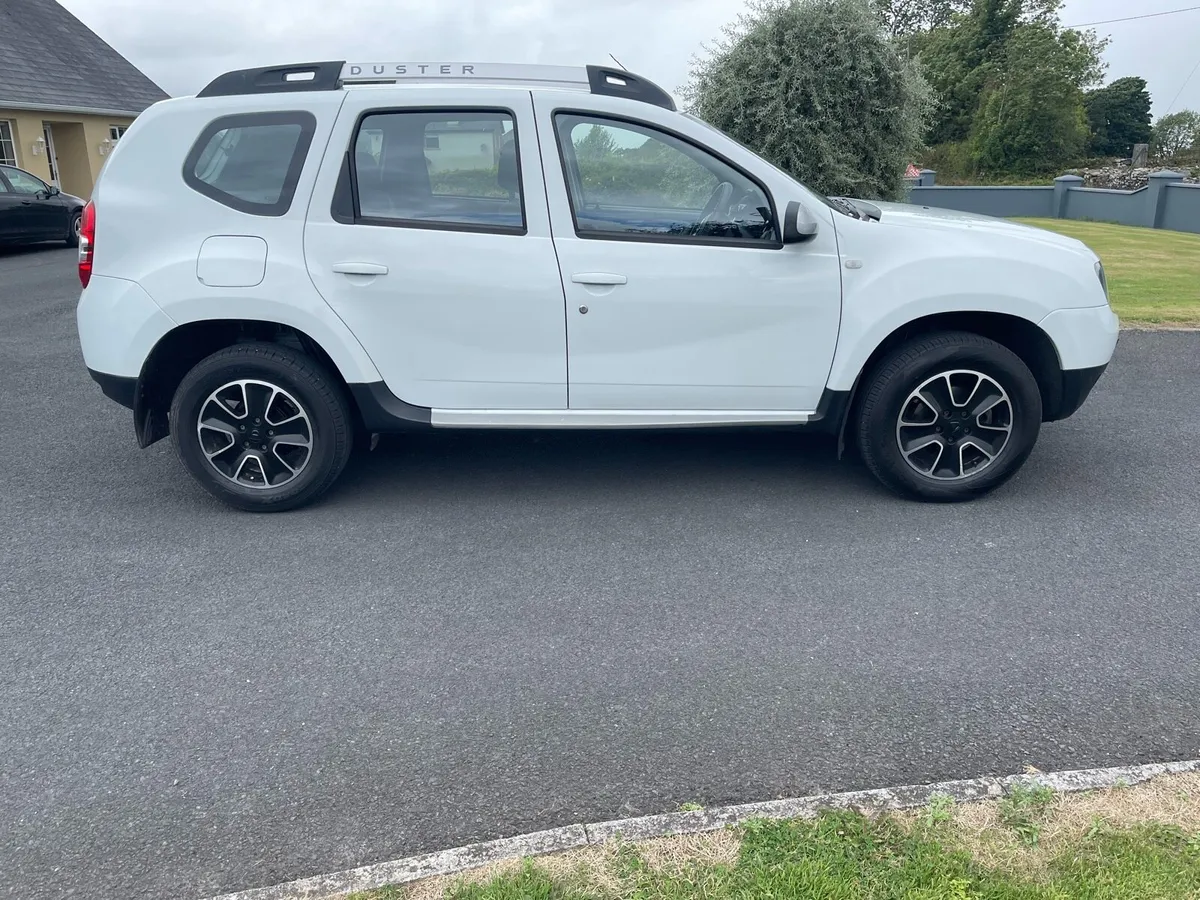 Dacia Duster Prestige 1.5 Diesel. Nct 28 - Image 4