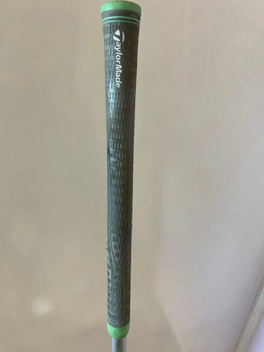 Woman's Hybrid Club - Image 4