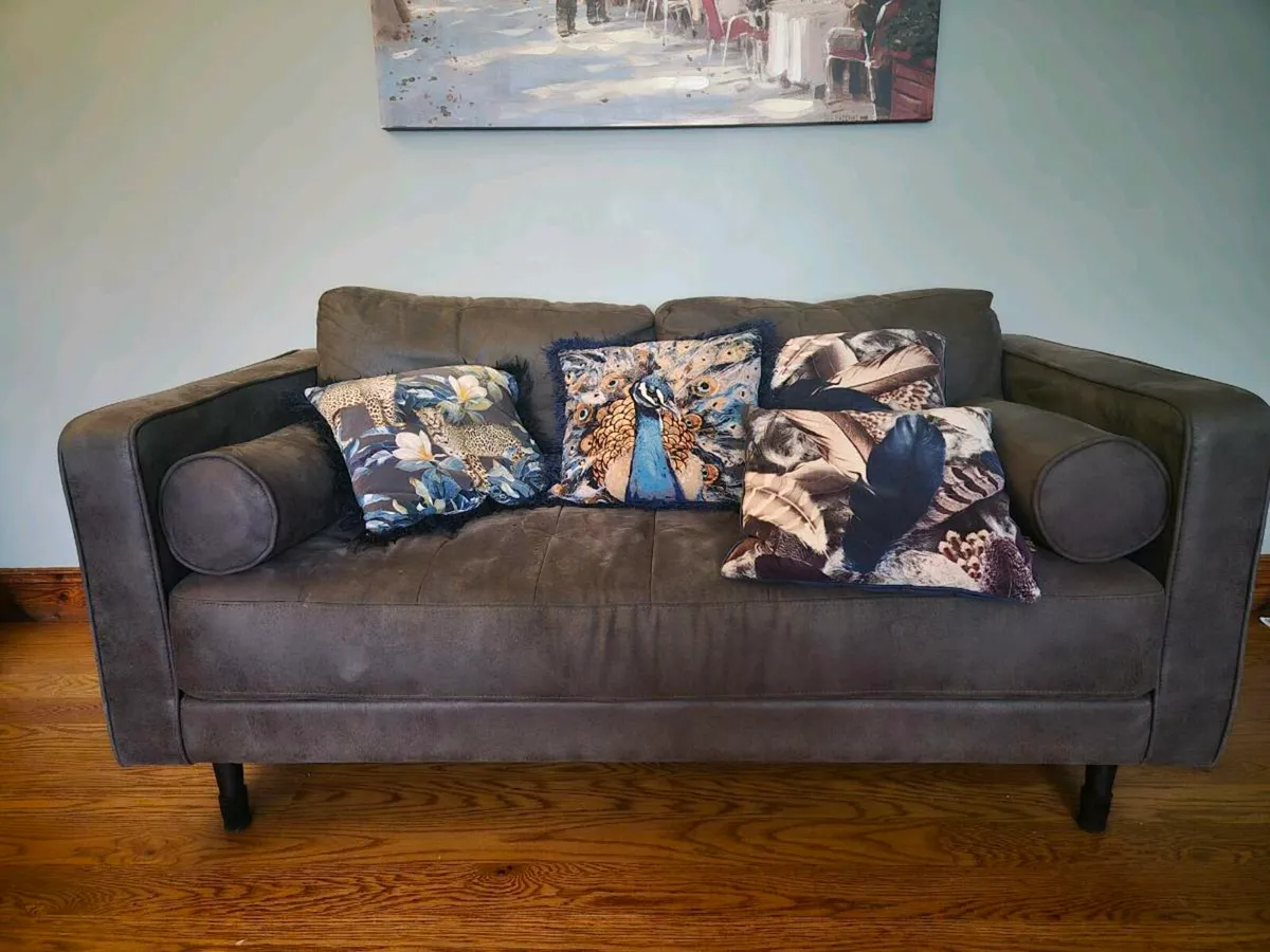 Sofa - Image 2
