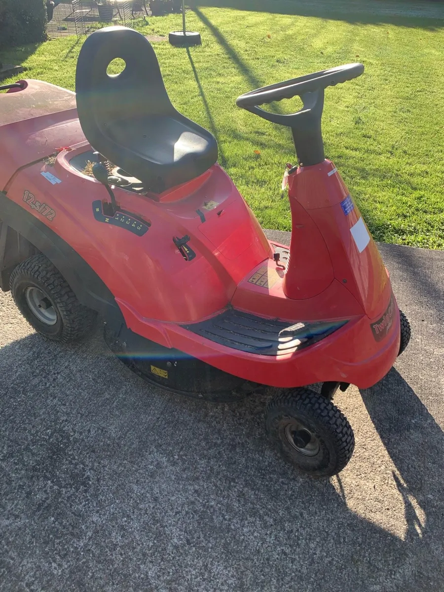 Castle garden mower - Image 1