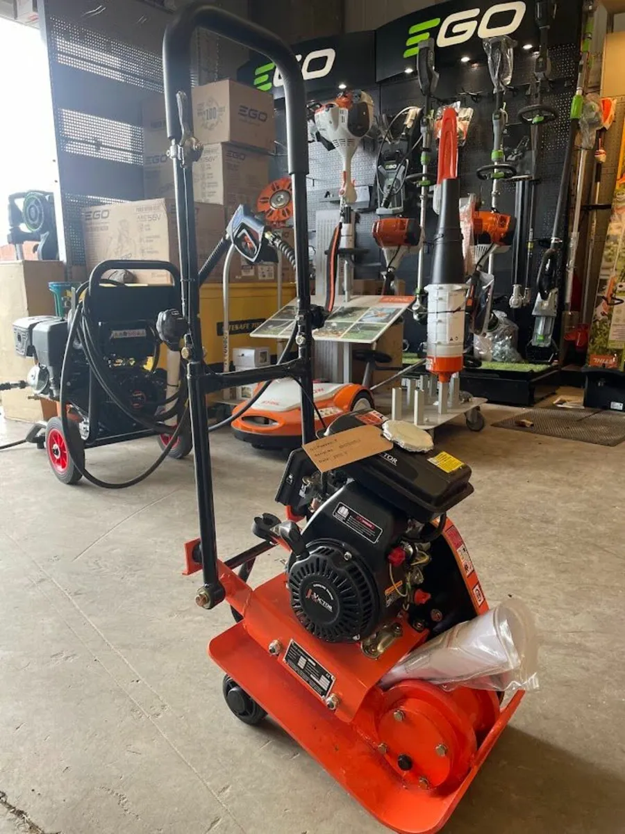 VICTOR MS50 12″ Vibrating plate - Image 2