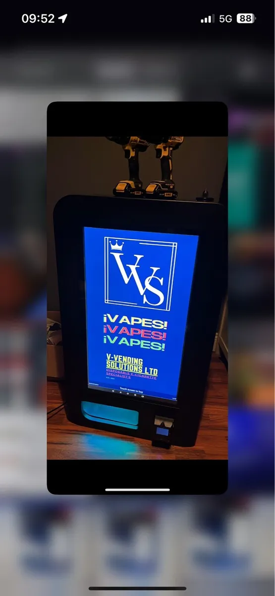 Touch Screen Vending Machine - Image 4