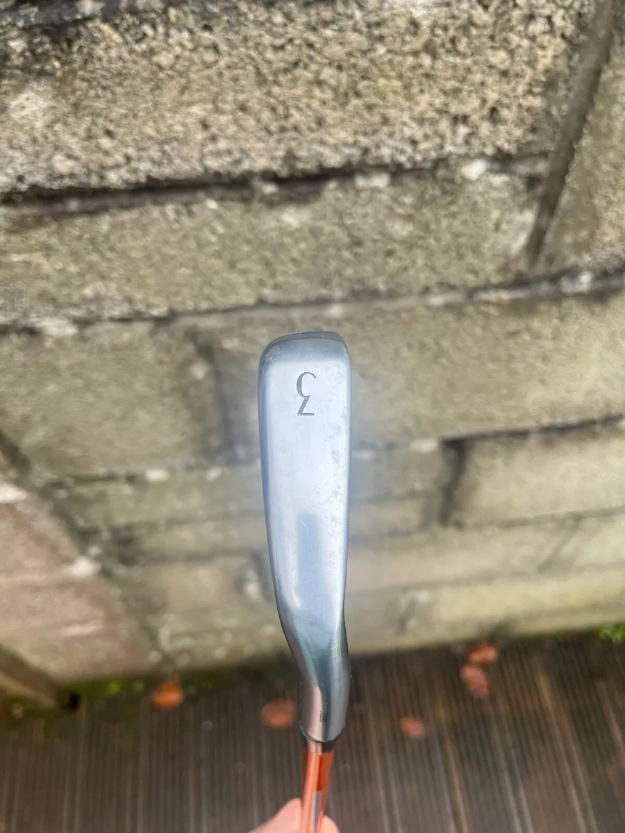 Titleist T250 driving iron - Image 3