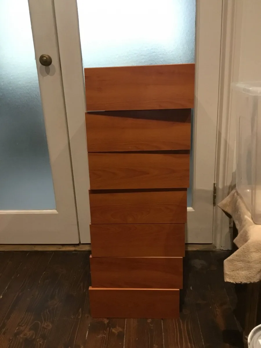 Drawers, pants racks and shoes racks, poles, - Image 3