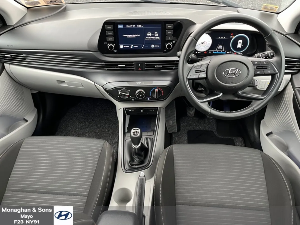 Hyundai i20 DELUXE PLUS 5DR - Image 2