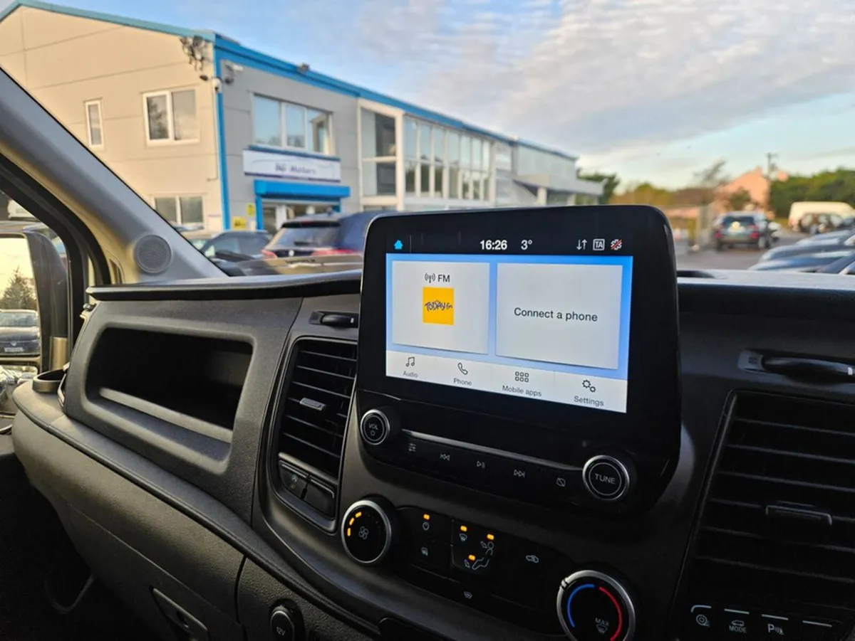 Ford Transit 350M Trend 2.0TDi 170 bhp - Image 4