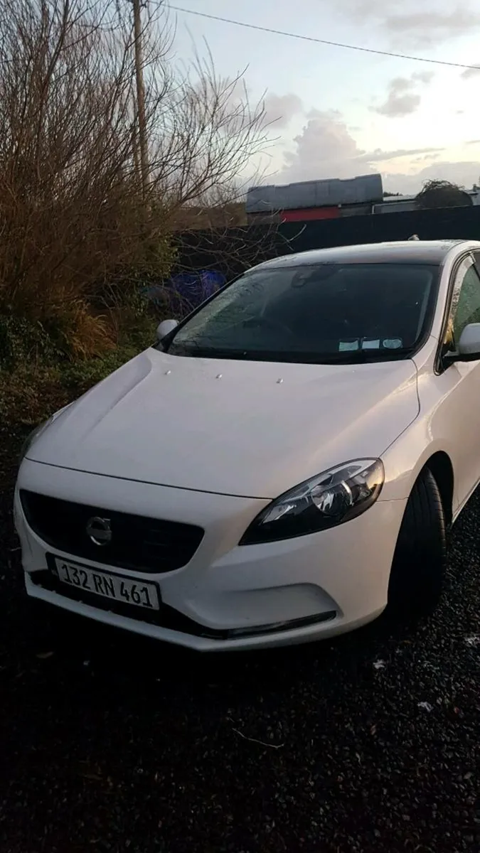 Mint volvo v40 - Image 1