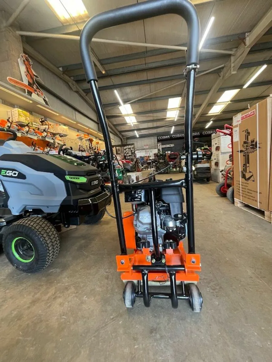 VICTOR MS60 14″ Vibrating plate - Image 2