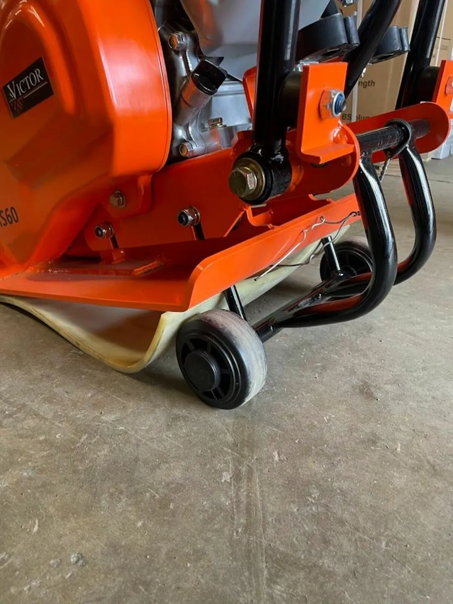 VICTOR MS60 14″ Vibrating plate - Image 4