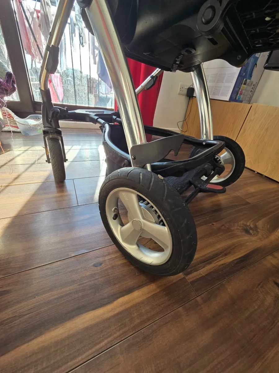Pushchair - Image 3