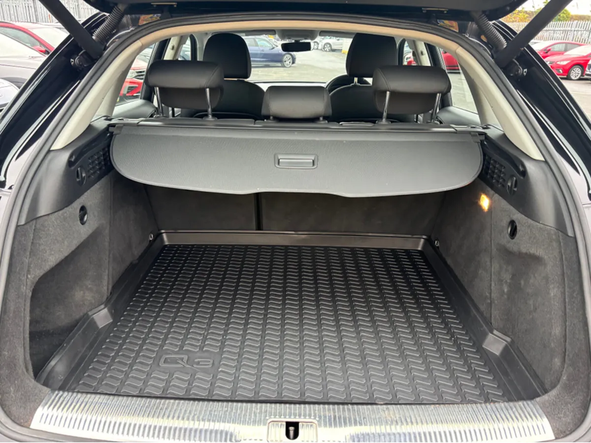 Audi Q3 2.0 TDI 120 SE 4DR Finance Available own t - Image 4