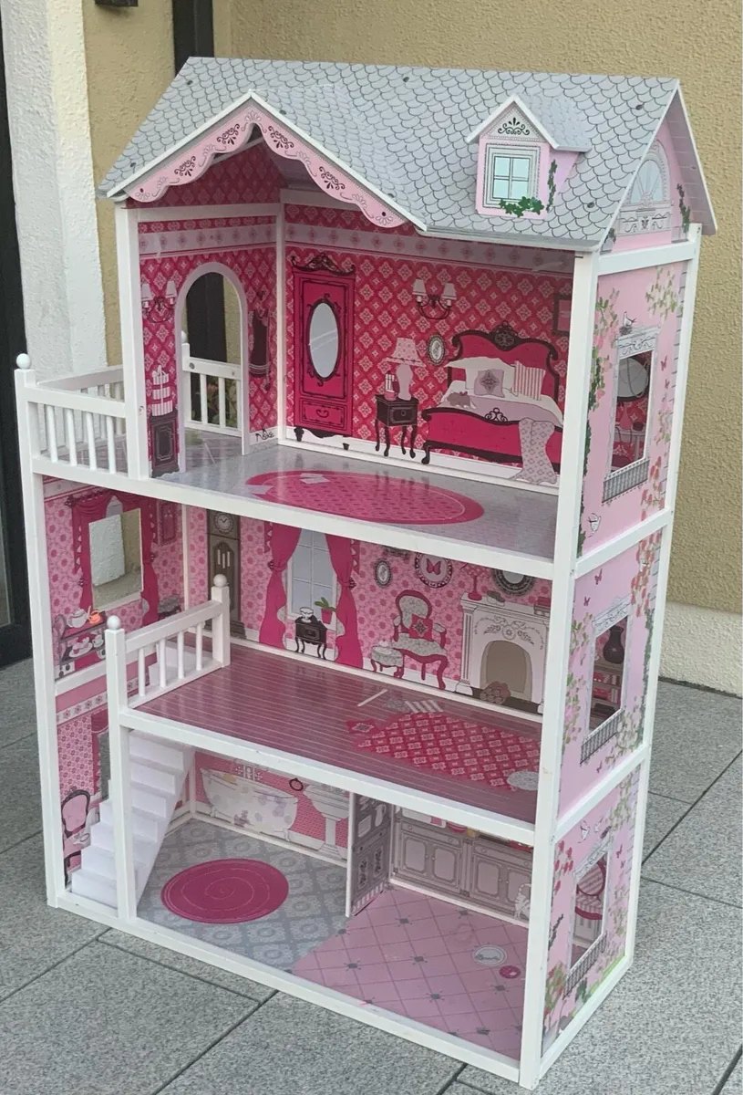 Children’s Dolls house (Symths) - Image 1