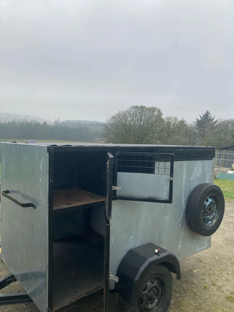 Trailer for hounds hounds terrier compartments - Image 4