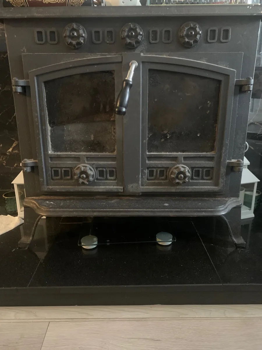 Stove - Image 1