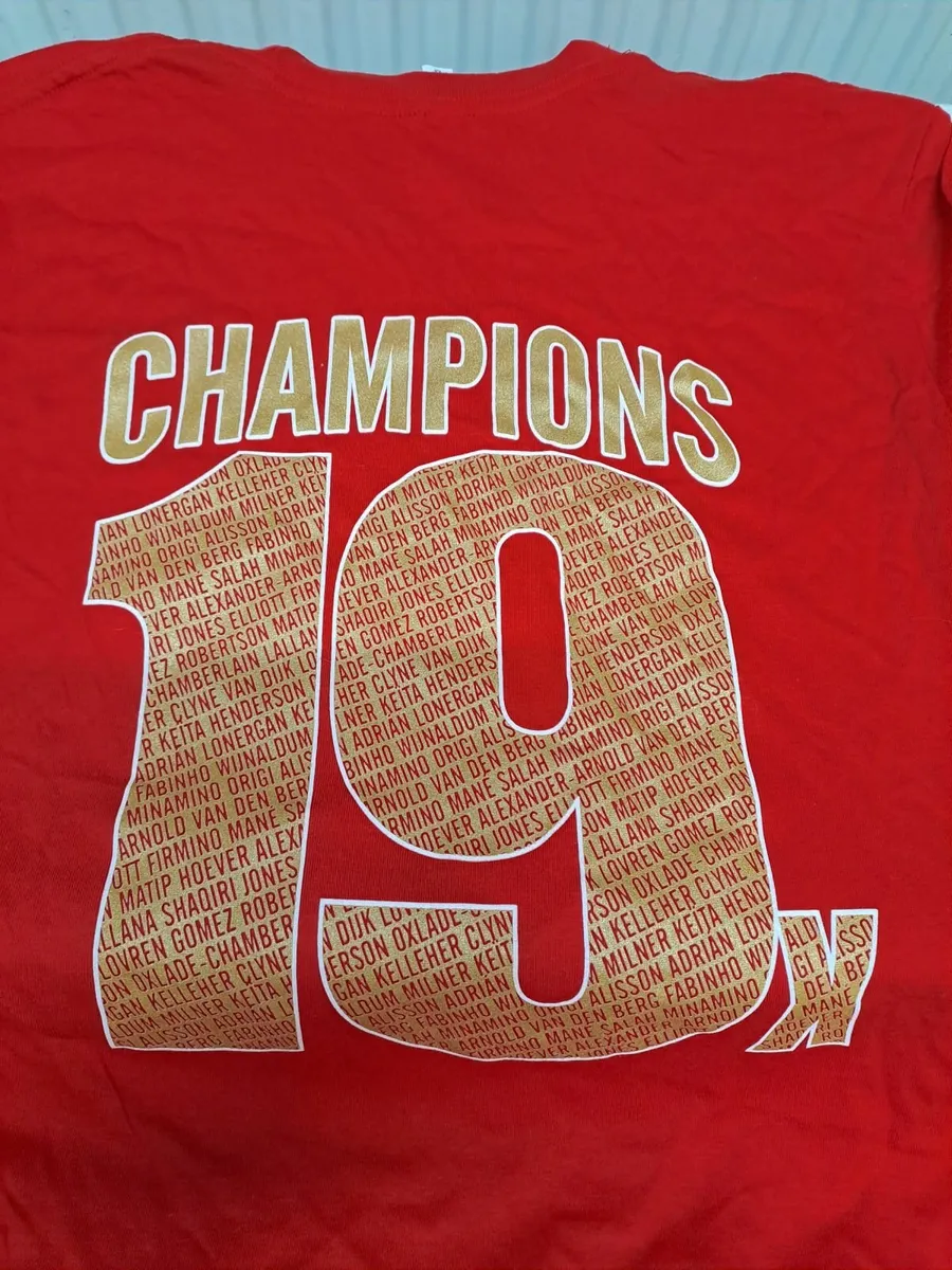 Liverpool FC tee shirt size M - Image 4