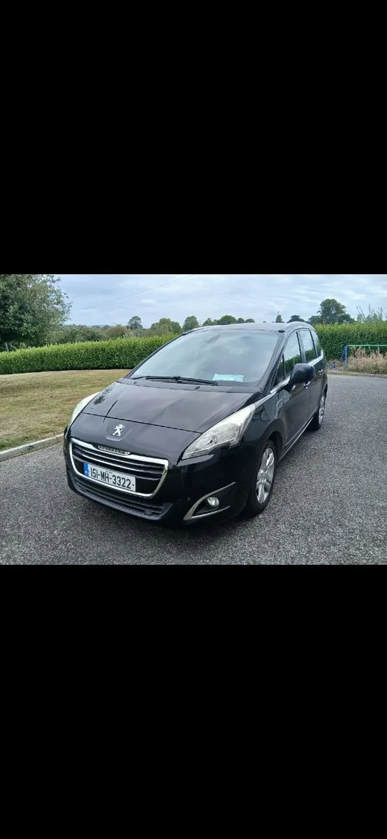 Peugeot 5008 2015 - Image 1