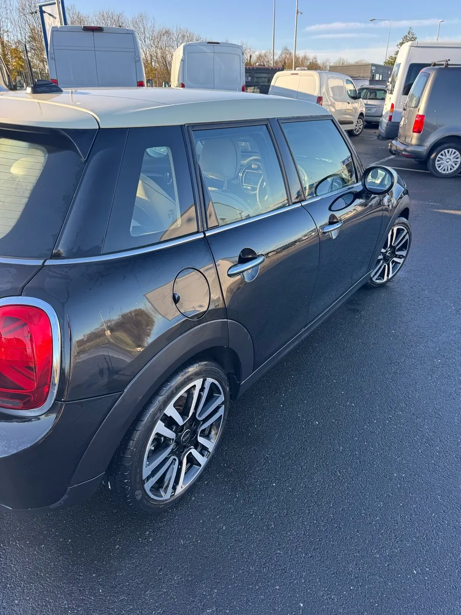 2020 Mini Cooper 1.5 Petrol - Manual - Image 4