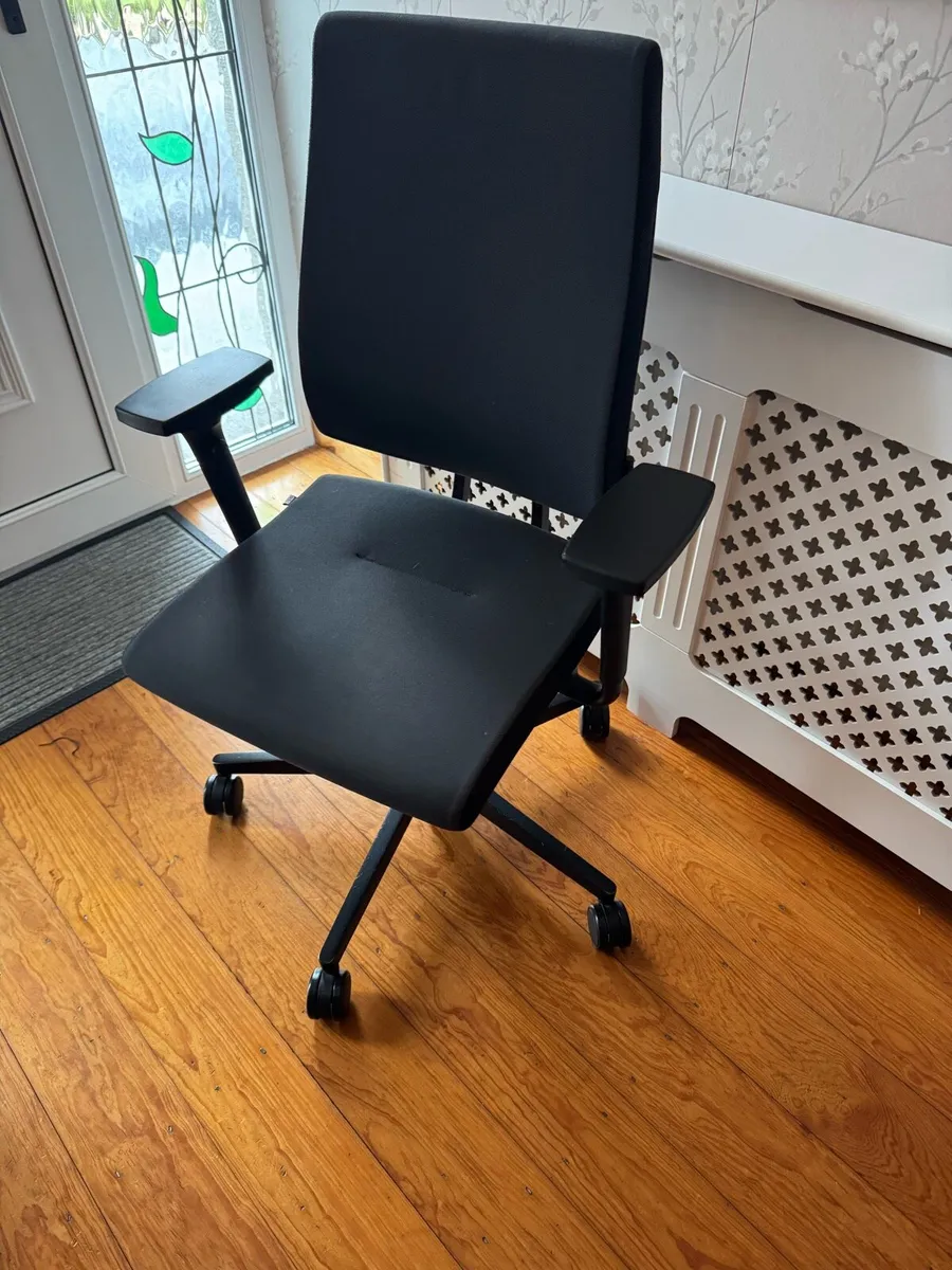 Office Chair - Image 2