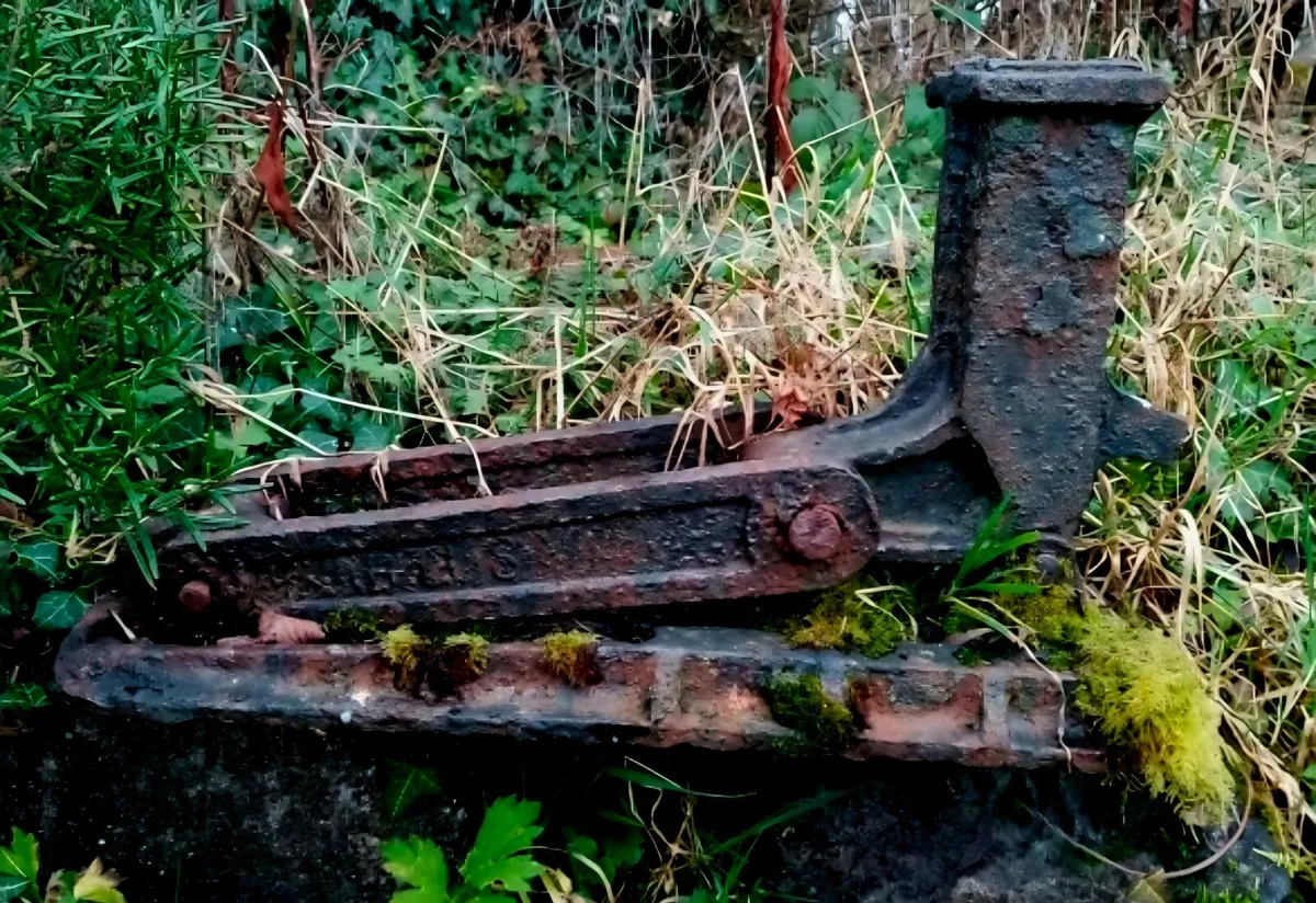 Monumental Antique Cast Iron Railway Point Lever - - Image 1