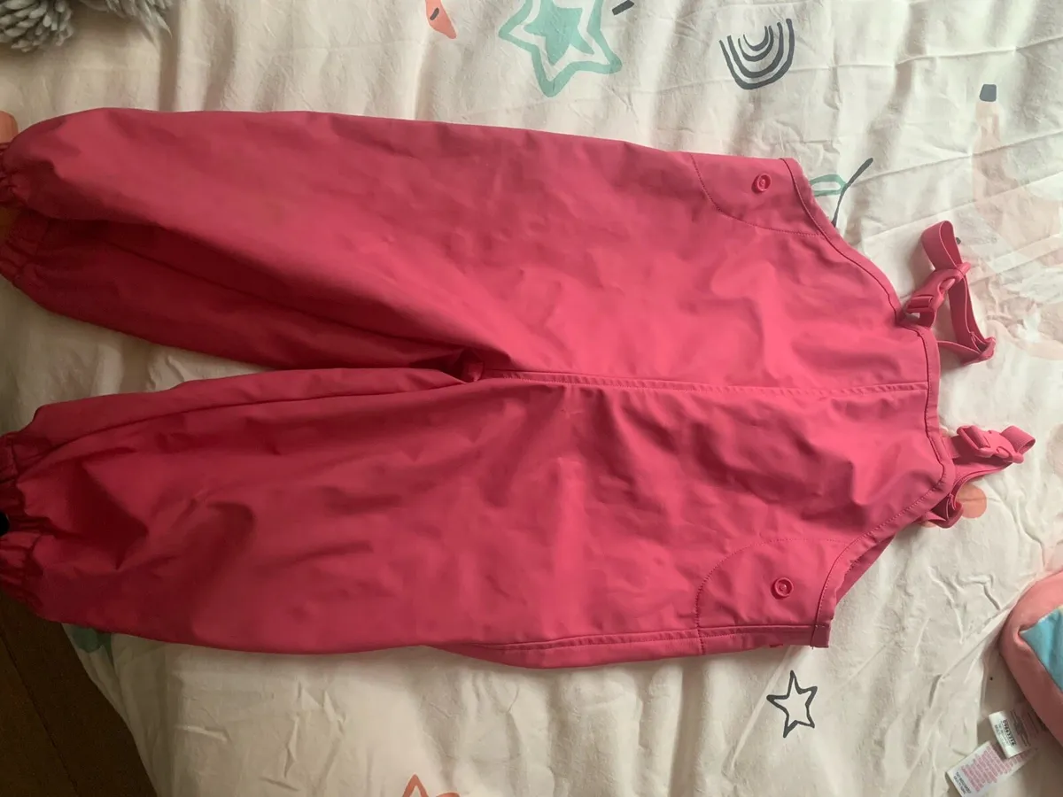 Rain suits - Image 2