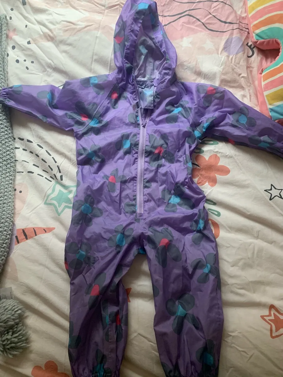 Rain suits - Image 4