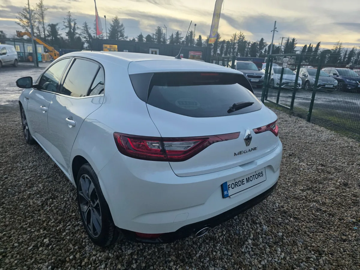Renault Megane Auto 2018 - Image 3