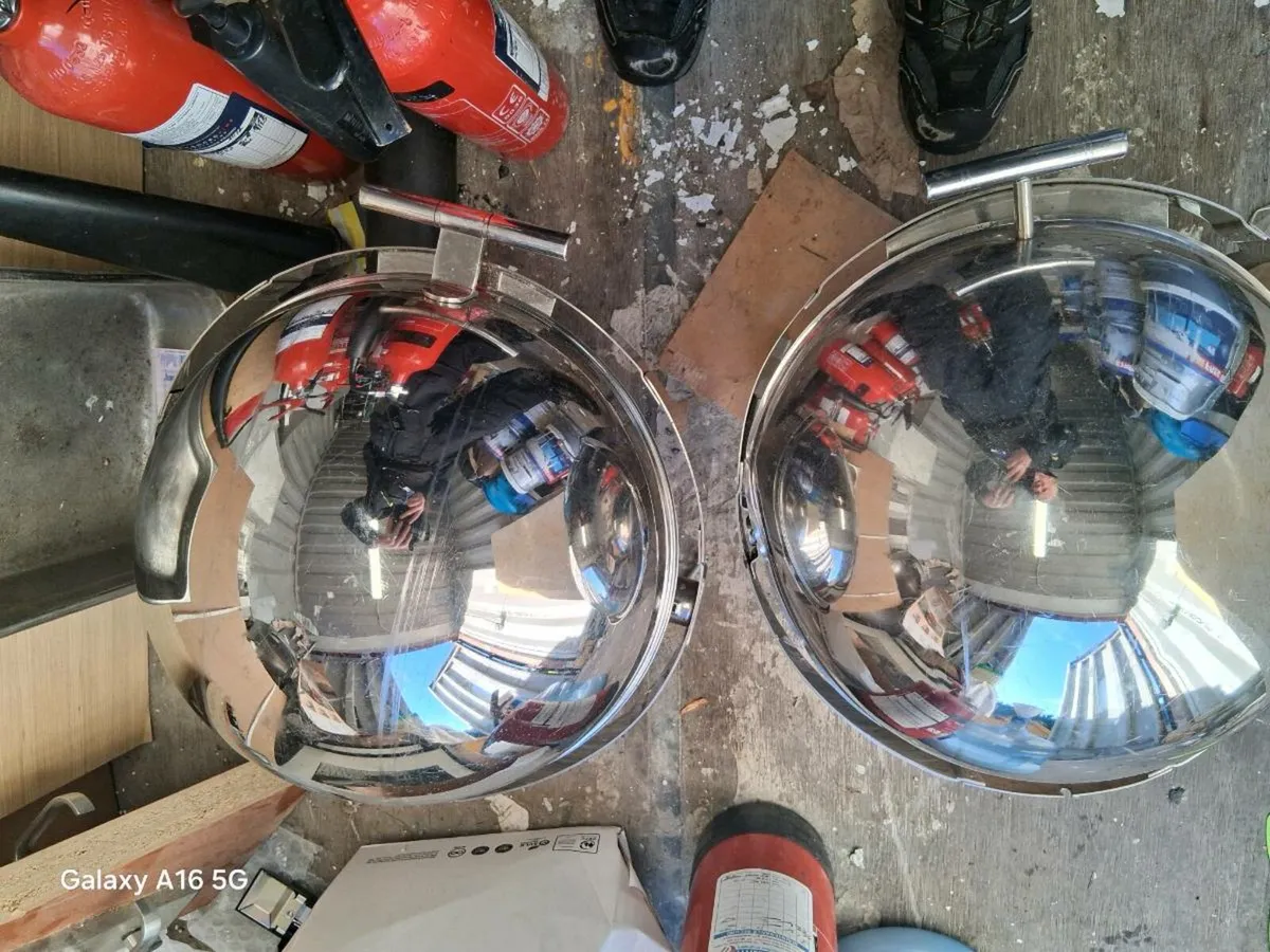 Chafing dishes - Image 1