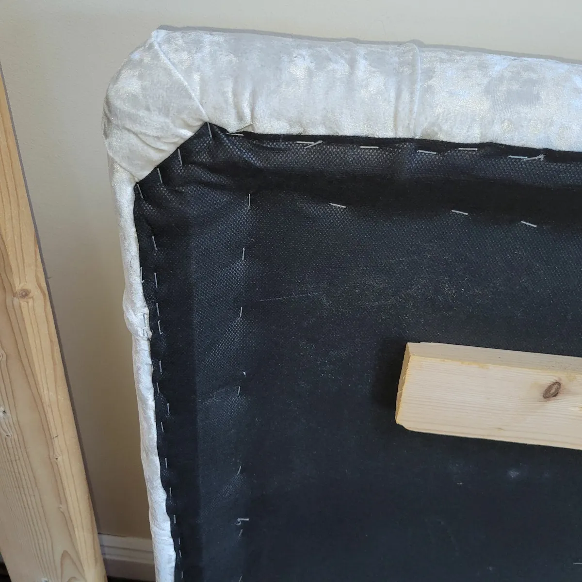 Wall mounted cream crushed velvet headboard - Image 2