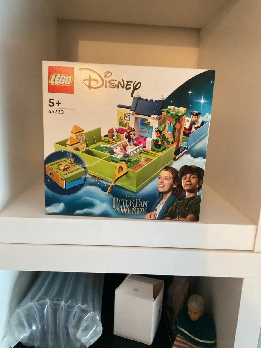 Lego 43220 - Image 2