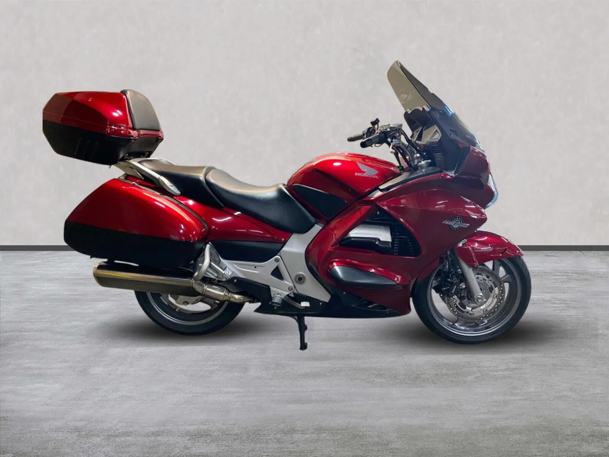 Honda ST1300 A-E with Extras, Only 9079 Miles - Image 1