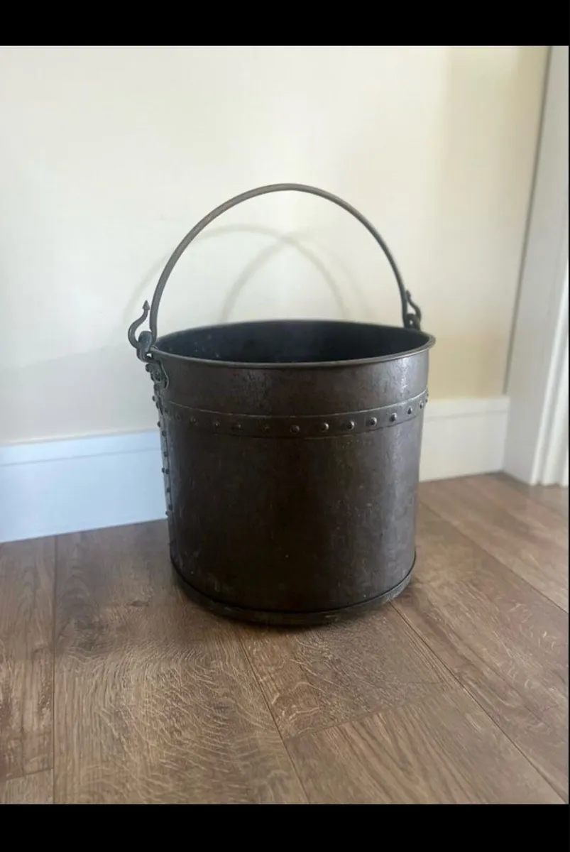 Antique French Copper Log Bucket - Image 1