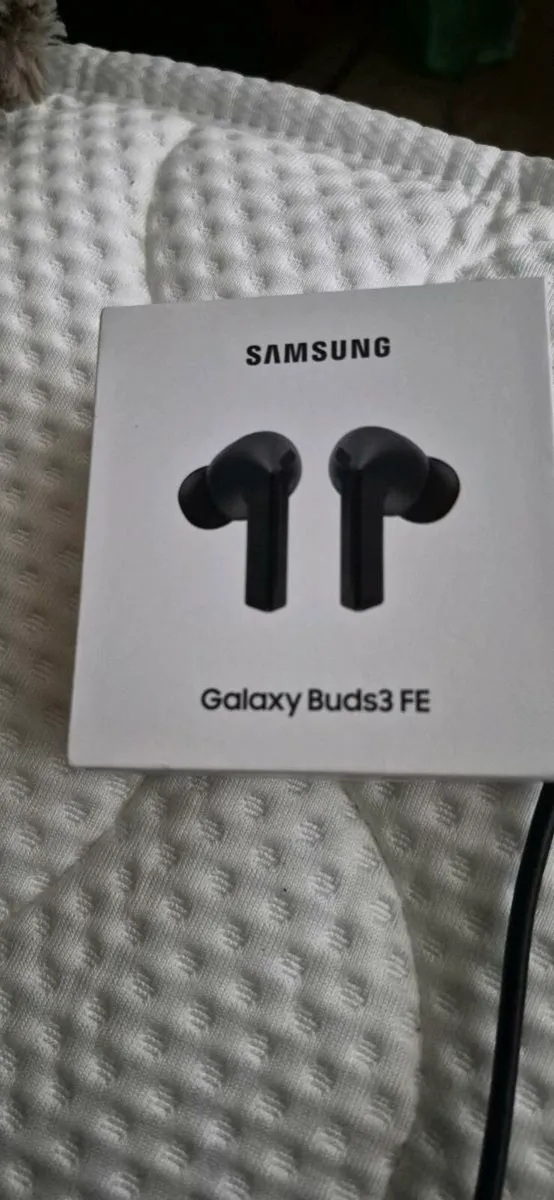 Samsung buds fe 3 - Image 1