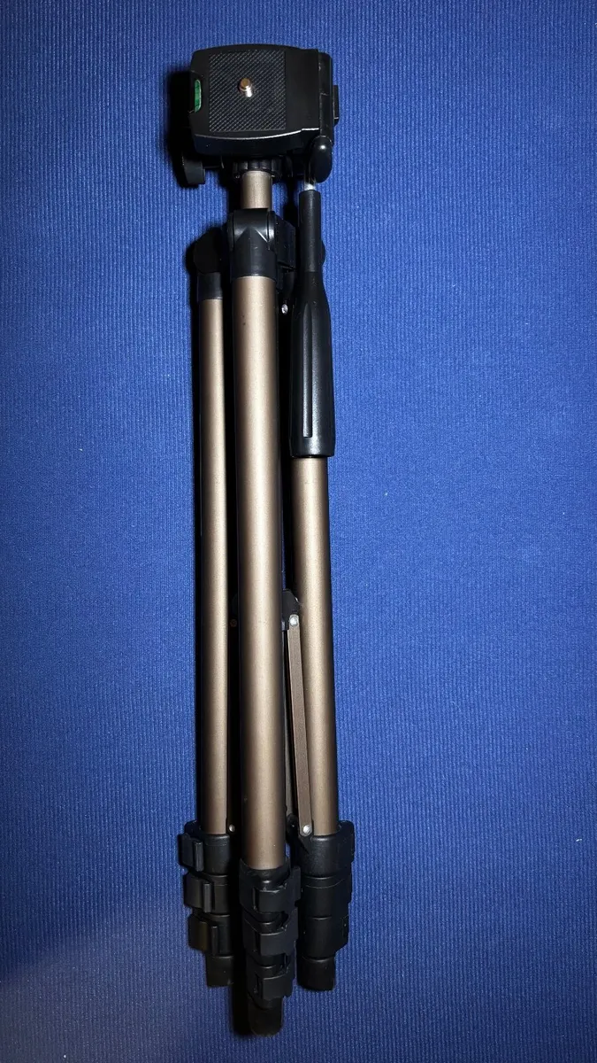 Tripod - Image 2