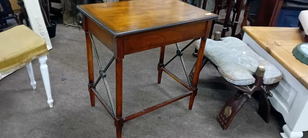 Beautiful Decorative Side Table - Image 1