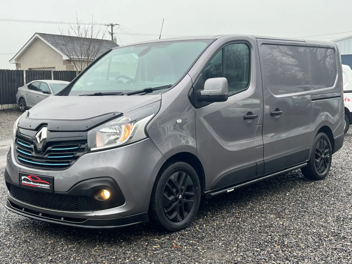 2019 RENAULT TRAFIC SPORT 120BHP - Image 1
