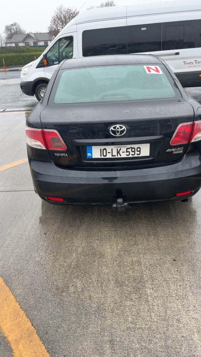 2010 avensis 2L d4d nct and taxed - Image 2