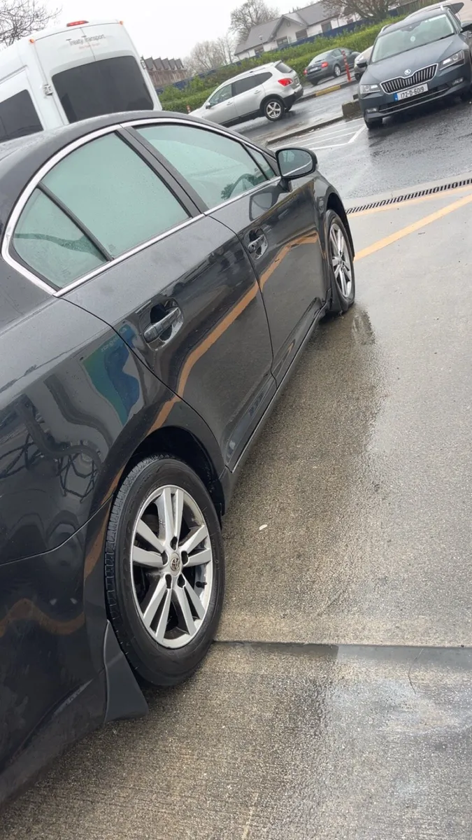 2010 avensis 2L d4d nct and taxed - Image 4