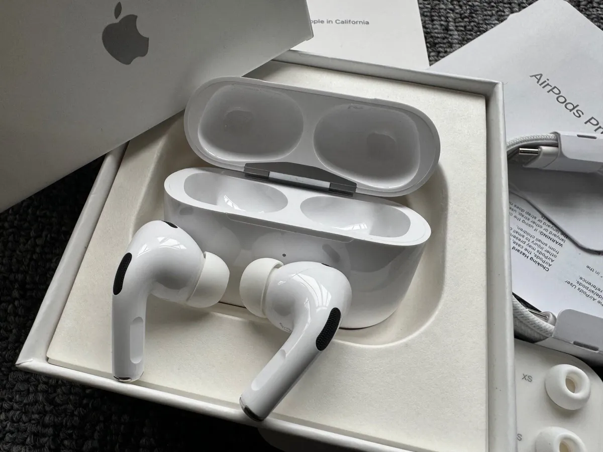 Air Pod Pro 2’s - Image 1
