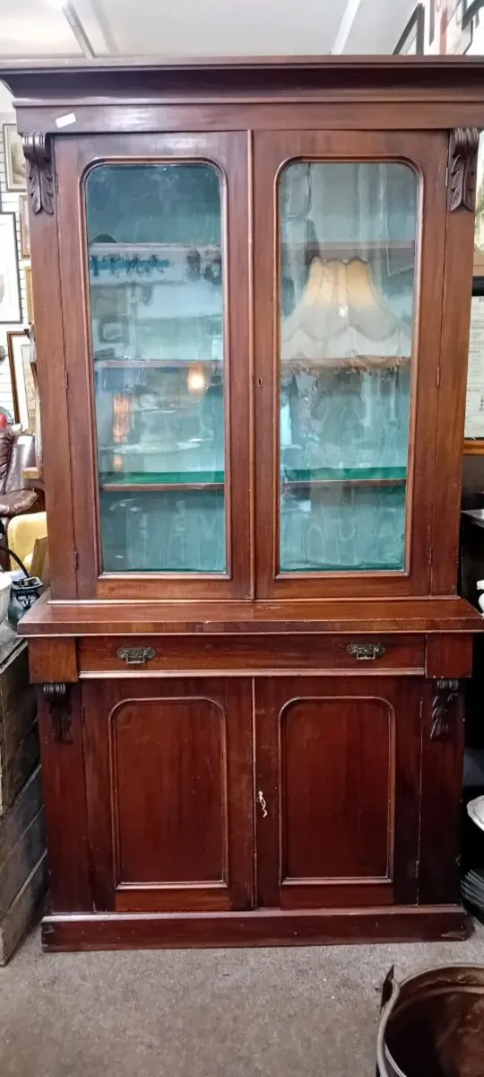 Victorian Glazed Mahogany Bookcase - Image 1