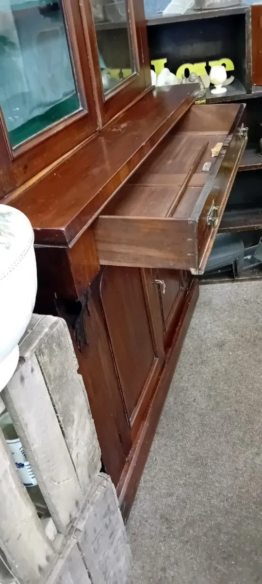 Victorian Glazed Mahogany Bookcase - Image 3