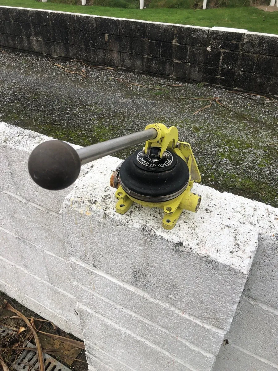 Whale gusher 10 bilge pump - Image 1