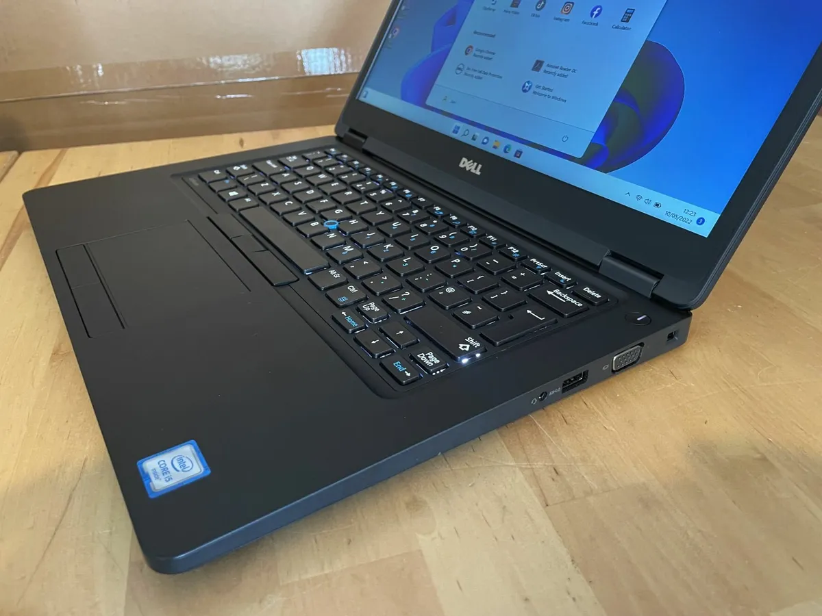 Dell Latitude E5480 Laptops-i5-16GbRam-Windows 11 - Image 3