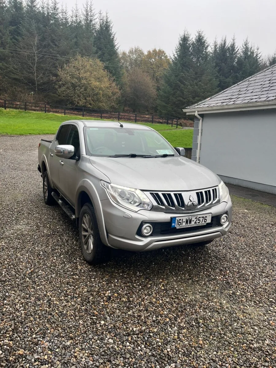 Mitsubishi l200 - Image 1