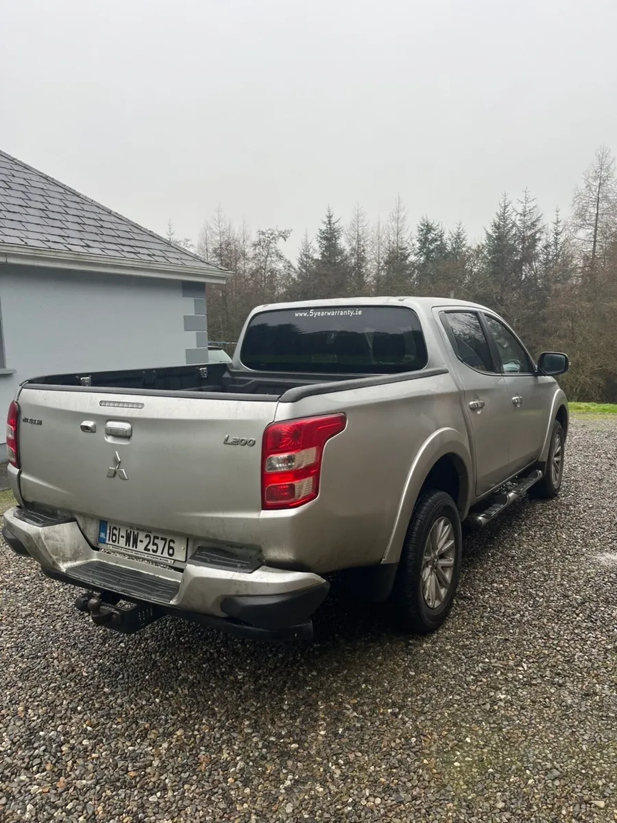 Mitsubishi l200 - Image 4